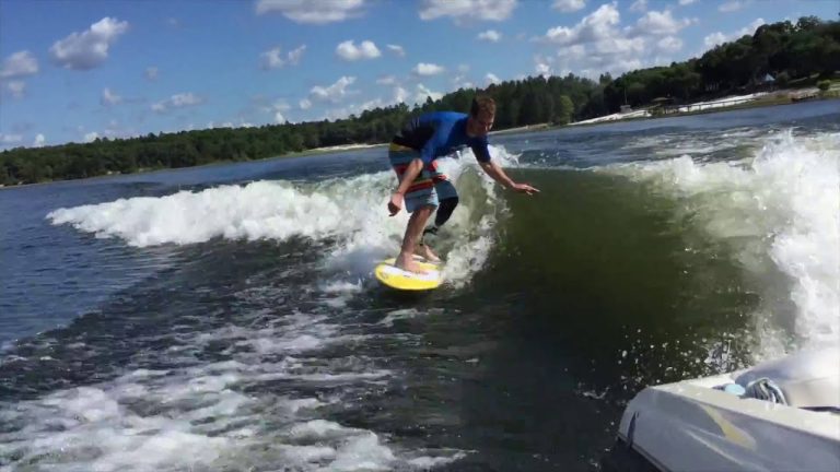 How to Wakesurf Behind a Ski Boat?